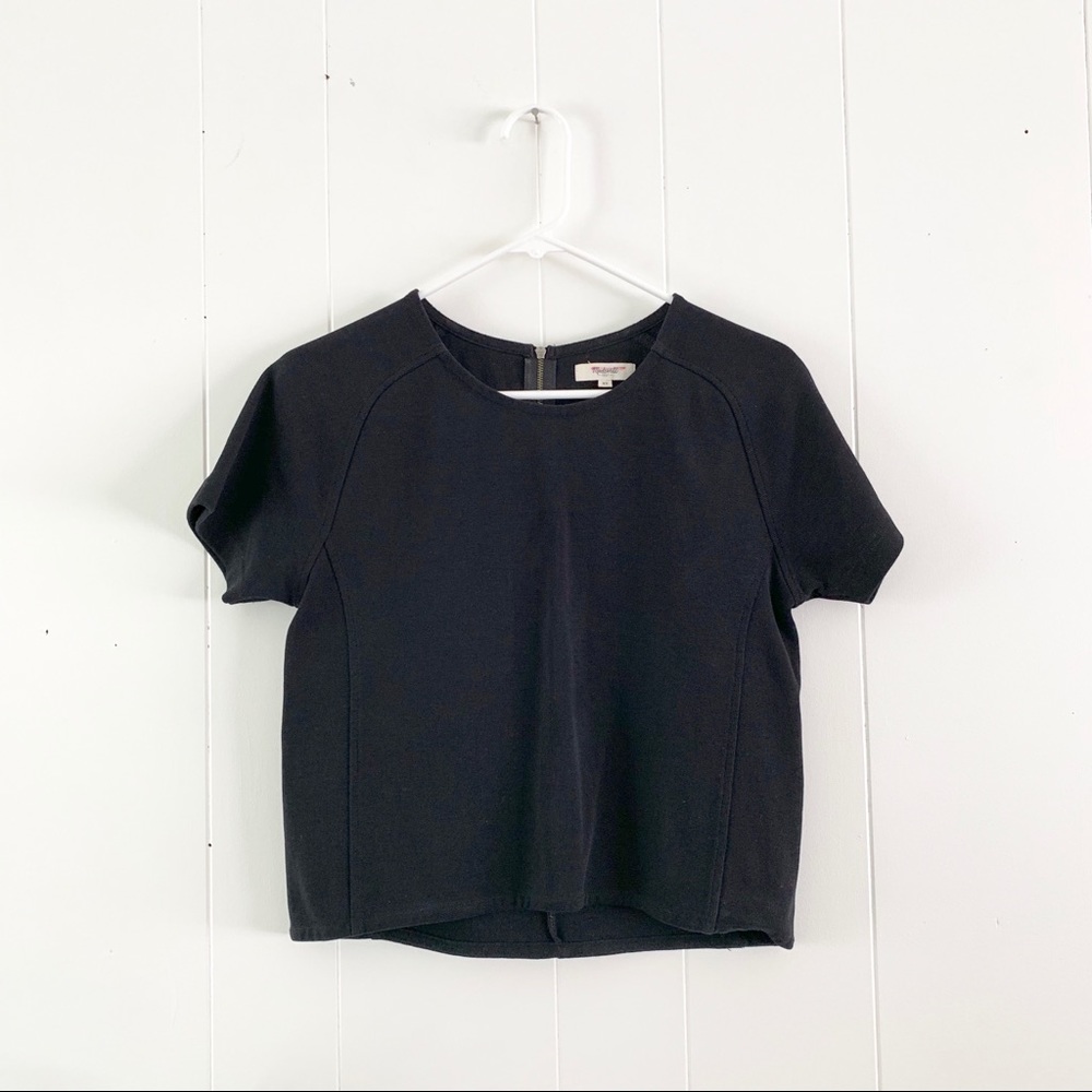 Madewell Structured Crop Top in Black - Picture 2 of 5